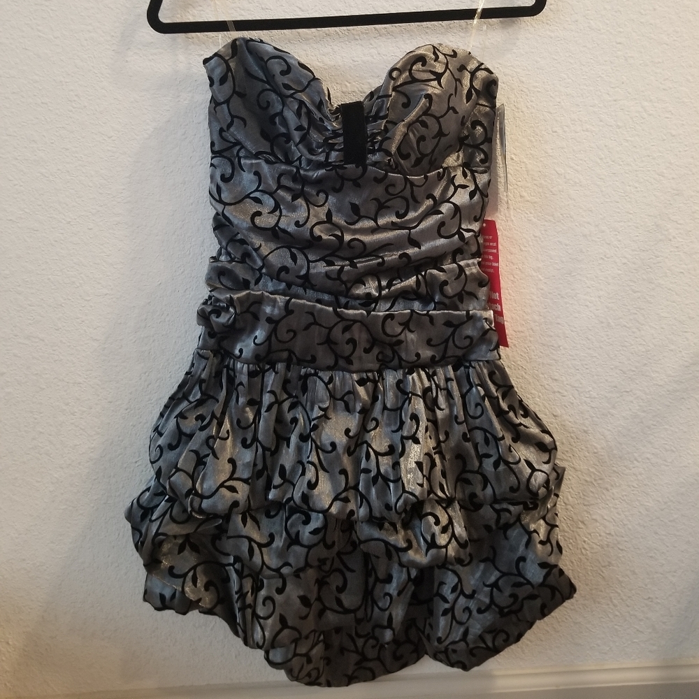 New with tags prom/formal party dress size 7